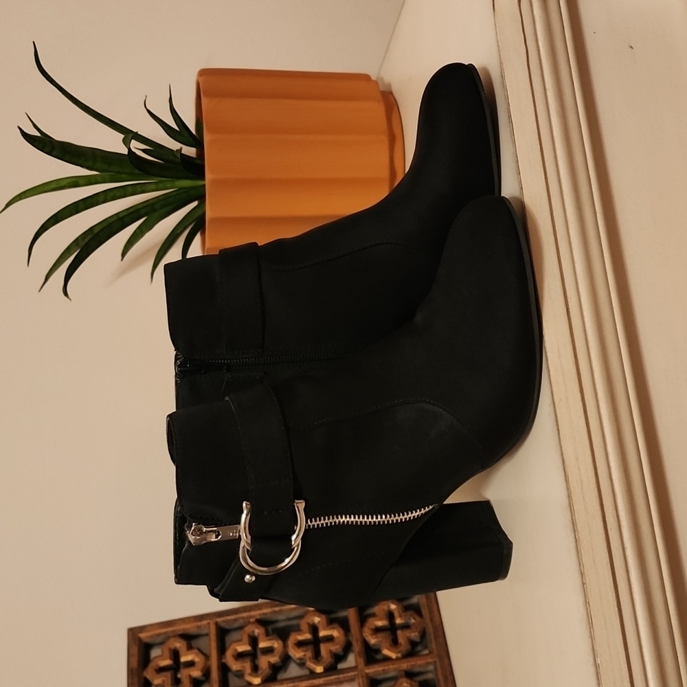 Unisa block heel booties - Picture 1 of 8